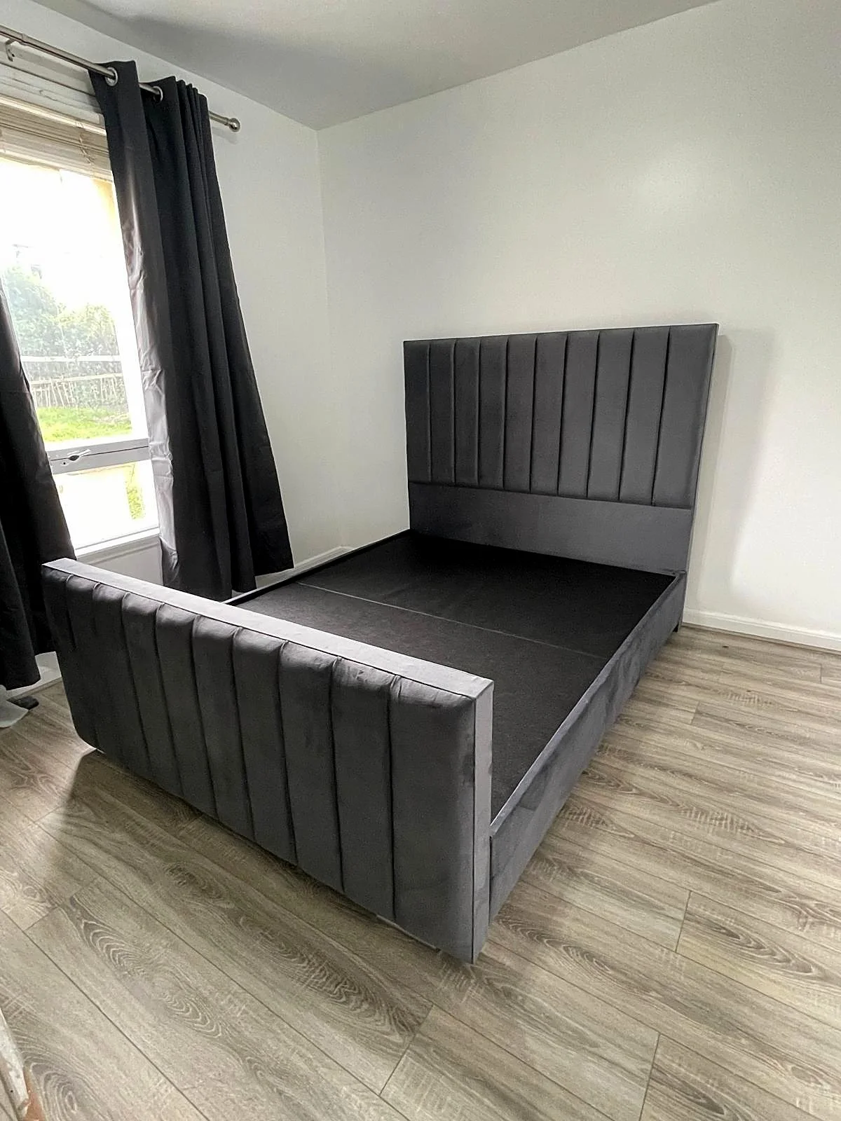 Grace Beds ottoman bed with footboard in a bedroom setting